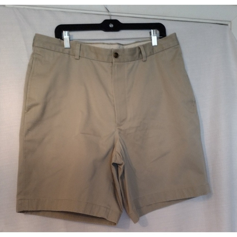 Brooks Brothers Men's Khaki Chino Shorts – Size 38